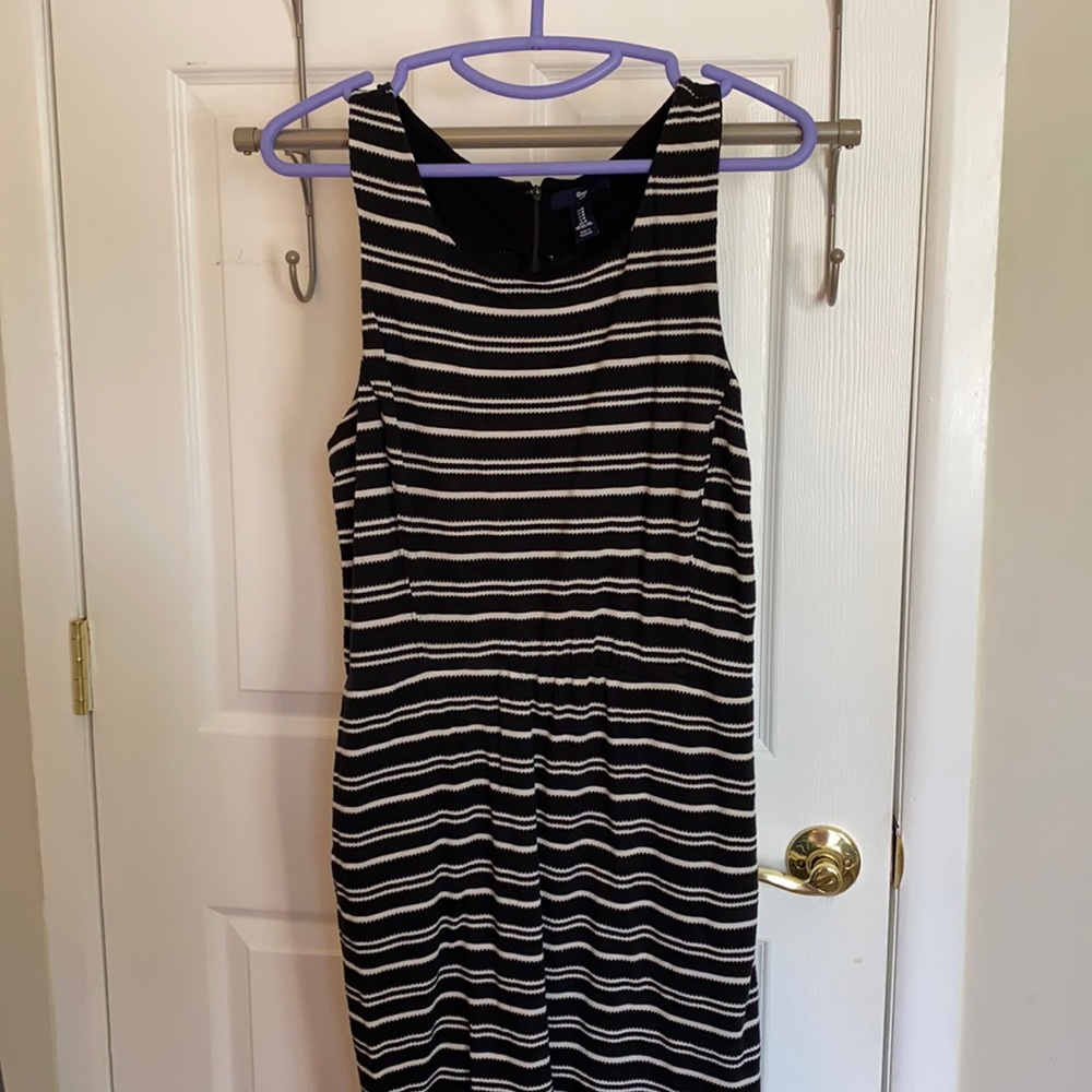 Gap sun dress with pockets